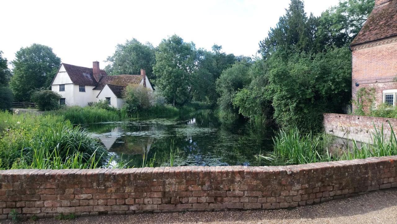 Hostel Fsc Flatford Mill *